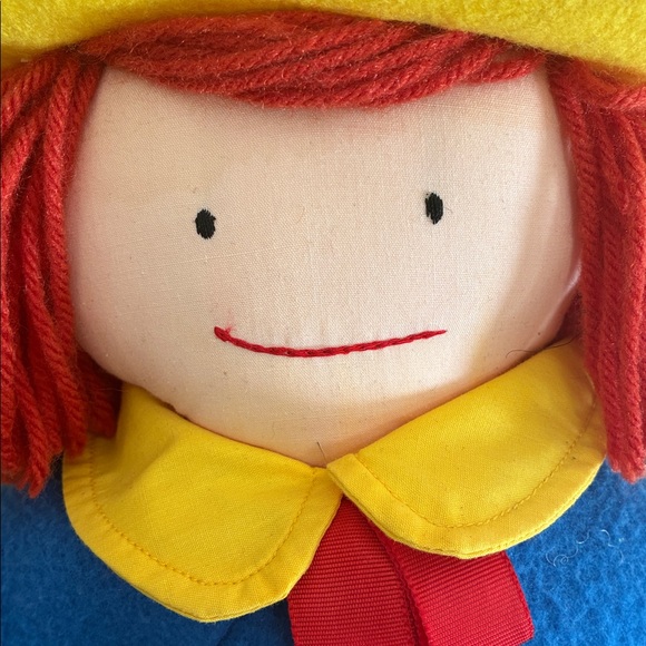 Madeline - 18” Doll & Ravensburger Puzzle - Picture 4 of 14